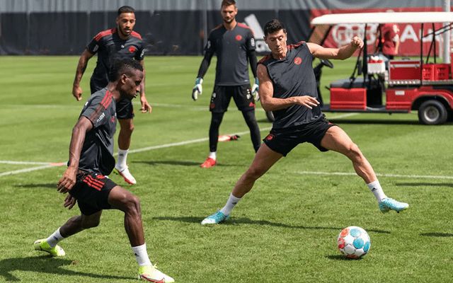 亚博体育登录入口-英超赛程吃紧，门兴格拉德巴赫转会期豪取连胜，态度坚定，阵容厚度经受考验