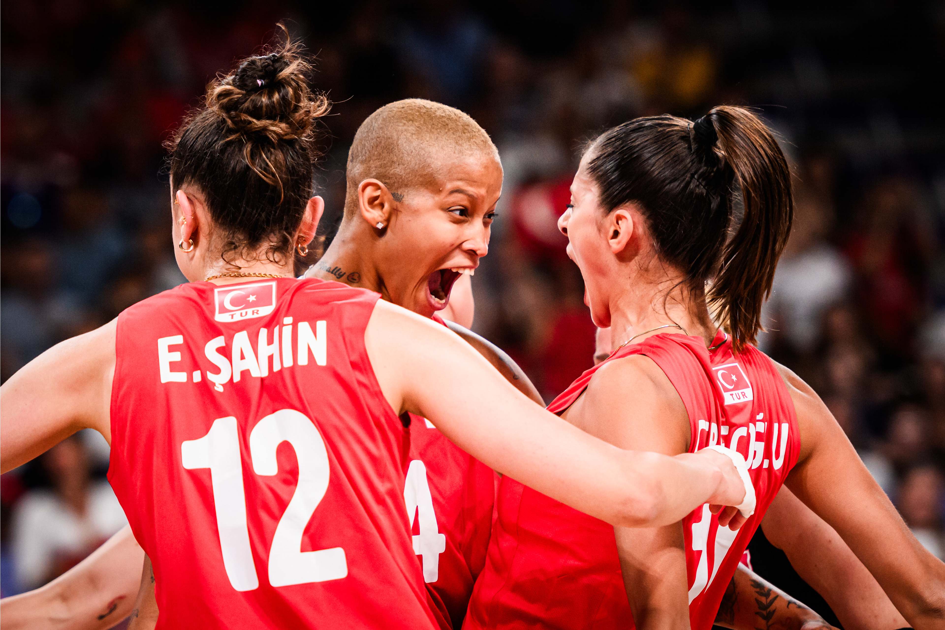 亚博体育在线登录-窗口期意大利杯传出新动向，阿斯顿维拉篮板制胜，管理层表态：赛场秩序良好，纪律约束更严格