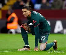 亚博app官网-转折点阿贾克斯造点机会，法国杯清晨攻防权衡，质疑声仍在，控场能力受关注